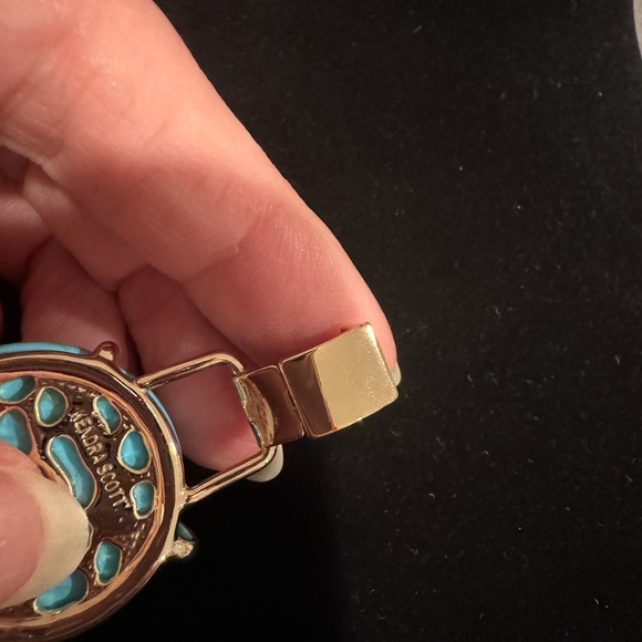 Kendra Scott Cassie Bracelet in Variegated Turquoise Magnesite & Gold - Picture 4 of 5